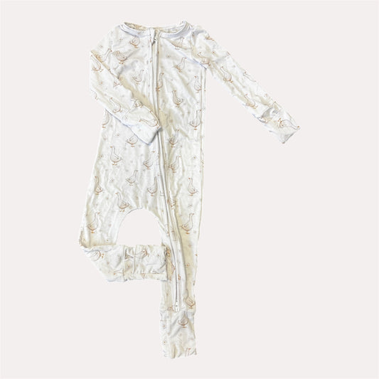 GOOSE & BLOOM SLEEPER